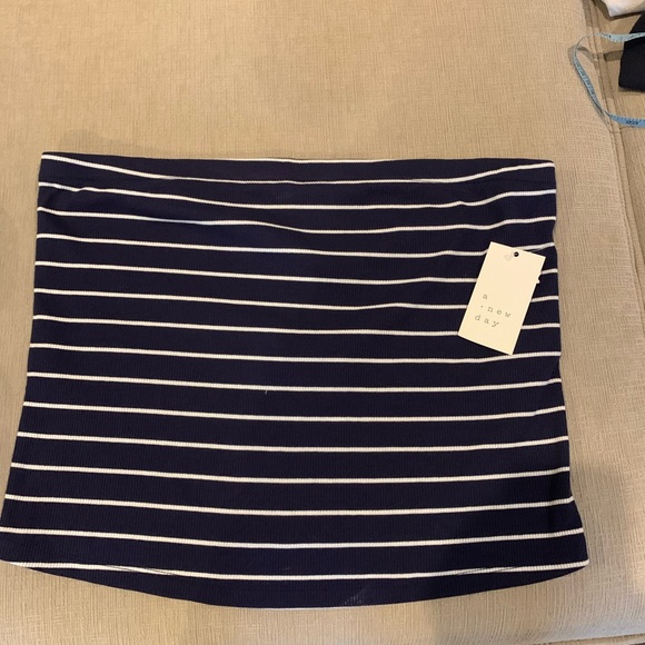 a new day Navy and White Striped Crop Top - Picture 2 of 4